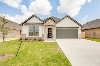 2802 Spector Dr, Bryan, TX 77808