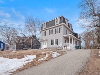 63 Varnum Ave Unit 1, Lowell, MA 01854