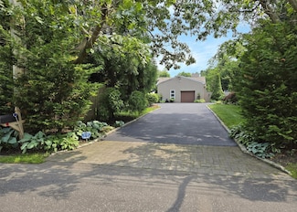 1778 Spur Dr S, Islip, NY 11751