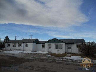 505 S Central Ave, White Sulphur Springs, MT 59645