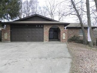 334 Mary Ann Dr, Somonauk, IL 60552