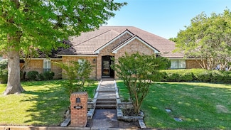 2806 Vermont Ct, Arlington, TX 76001