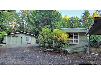 4849 Seapine Dr, Florence, OR 97439