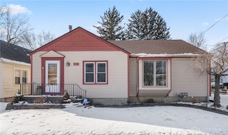 40 N Limestone St, Jamestown, OH 45335
