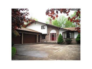 6606 Great Oaks Pkwy, Independence, OH 44131