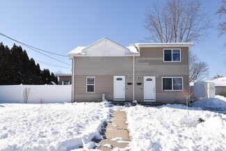 69 Shepherd St, Chicopee, MA 01013
