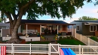 52 Lakeview Acres Dr 14a, Elwood, NE 68937