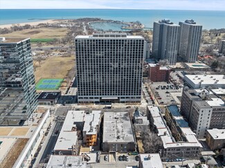 4343 N Clarendon Ave Unit 2210, Chicago, IL 60613