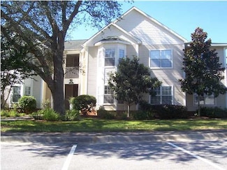 1501 Partin Dr N Unit 102, Niceville, FL 32578