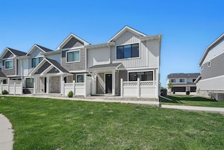 2633 SE Osier Ave, West Des Moines, IA 50265