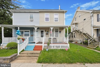 909 Walnut St, Lansdale, PA 19446