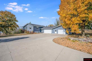 1265 1265 76th Ave, Sherburn, MN 56171