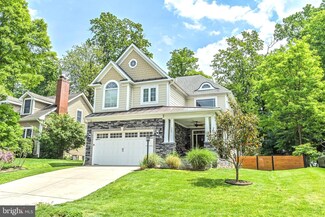 106 Oak St SW, Vienna, VA 22180