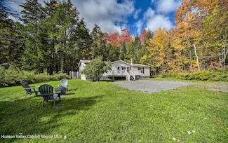 264 Bloomer Rd, Tannersville, NY 12485