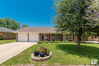 3228 W Dengar Ave, Midland, TX 79705