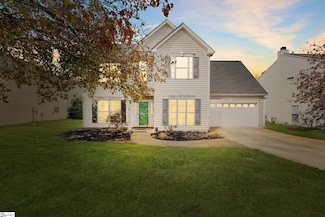 33 Brockmore Dr, Greenville, SC 29605