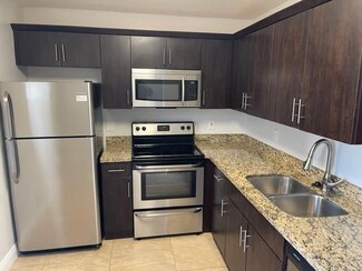 7501 NW 16th St Unit 3209, Plantation, FL 33313