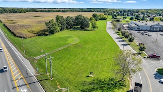 2132 Columbus Ave, Washington Court House, OH 43160