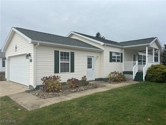 173 Polaris Dr NW, Dover, OH 44622