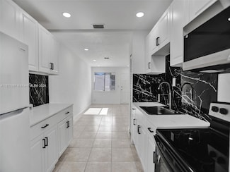 708 N 20th Ave Unit 1-2, Hollywood, FL 33020