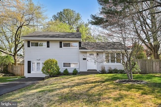 42 Cameo Rd, Claymont, DE 19703