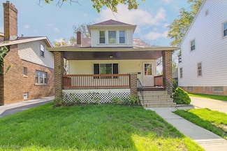 321 E 211th St, Euclid, OH 44123