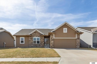 11326 S 173rd Ave, Gretna, NE 68028