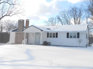 809 Fern Ave, Franklin, PA 16323