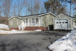 11237 Alexander Ave, Mount Union, PA 17066