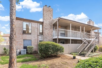 2100 Wilcrest Dr Unit 225, Houston, TX 77042