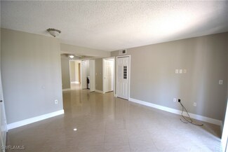 3405 Winkler Ave Unit 201, Fort Myers, FL 33916