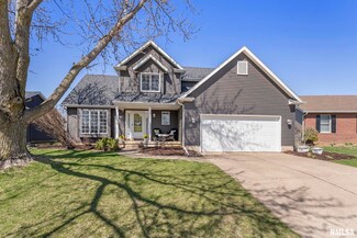 5138 Fillmore Ct, Davenport, IA 52806