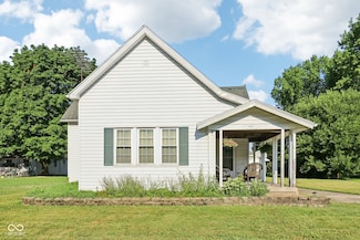 125 Pennsylvania St, Shirley, IN 47384