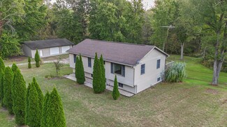 27650 Swamp St, Dowagiac, MI 49047