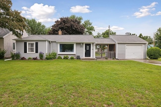 2033 Lacrosse Ave, Saint Paul, MN 55119