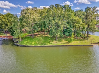 9952 Loch Lucerne Point, Lakeland, TN 38002