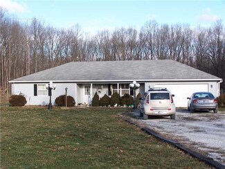 2319 Pumpkin Ridge Rd, Cloverdale, IN 46120