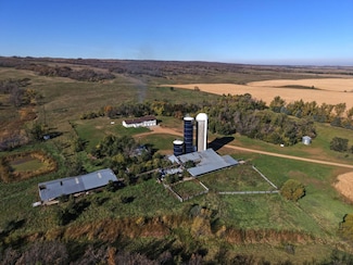 44279 104th St, Veblen, SD 57270