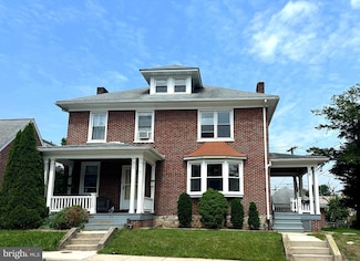 1119 Fry Ave, Hagerstown, MD 21742