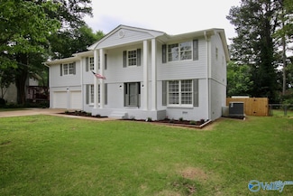 2520 Excalibur Dr SE, Huntsville, AL 35803