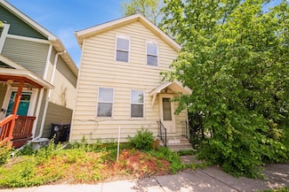 326 Oneida St, Saint Paul, MN 55102