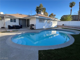 3001 Carruth St, Las Vegas, NV 89121