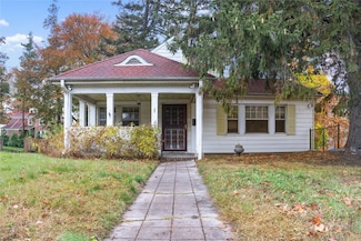 1 Glenwood Ave, New Rochelle, NY 10801