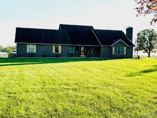 15020 Jamestown Rd, Breese, IL 62230