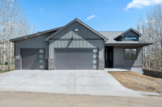 1005 Klondike, Buffalo, WY 82834