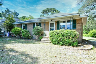 703 21st Ave S, North Myrtle Beach, SC 29582
