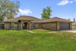 3 Pine Glen Dr, Debary, FL 32713