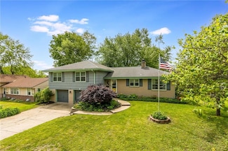 3719 NE 48th St, Kansas City, MO 64119