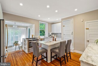 4215 Pine St, Philadelphia, PA 19104