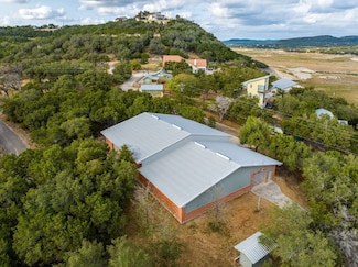 694 Scenic Cir, Lakehills, TX 78063